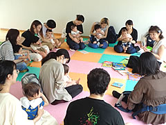 「親子で楽しむ絵本術講座」の画像