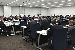 「議員協議会の様子」の画像