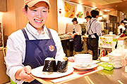 記事「タニタカフェにおにぎりが新登場 長岡食材とのコラボも」の画像