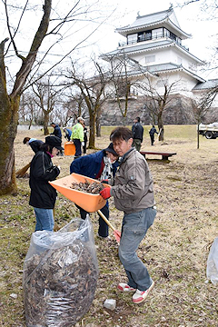 「約250人のボランティアが集まりました」の画像1