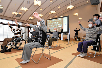 「介護・障害福祉施設の利用者約250人が参加」の画像2