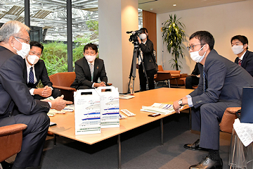 「地域おこし協力隊・髙橋亮太さん」の画像