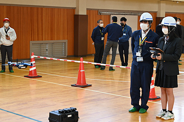 「長岡工業高校ドローン体験」の画像5