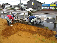 「公園の入口にブロックを敷きます」の画像